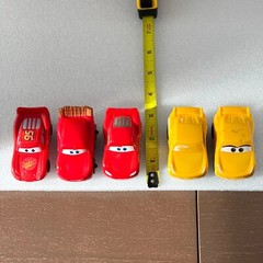 Disney Pixar Cars Die Cast & Plastic Vehicles Dinoco Lightening McQueen Cruz Lot