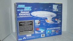 1992 STAR TREK NEXT GENERATION STARSHIP ENTERPRISE No. 6102 by PLAYMATES