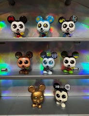 Disney Doorables 8 Mickey Mouse Years of Ears