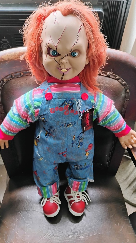 Spencer Gifts Chucky Doll 24” Child’s Play 2 Horror Movie NWT