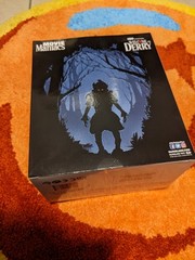 McFarlane Movie Maniacs It Welcome To Derry Gold Label Limited Edition Pennywise