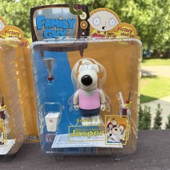 VTG Family Guy Jasper Brian’s Cousin Series 3 Pink & Blue Variants 2005 Mezco x2