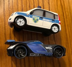 DISNEY Metal Pixar Cars 2 Jackson Storm & Alex Carvill