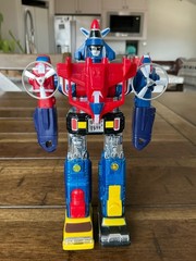 Voltron Miniature Vehicle Team Matchbox Die-Cast Plastic 1985 Defender Universe