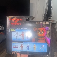 Five Nights at Freddy’s Endo Series Toy Bonnie & System Error Toy Bonnie