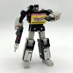 New PT-04 Black Soundwave PT04B Mini Transforming Robot Action Figure Toy Gift
