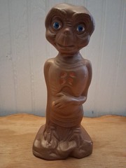 E.T. Extra Terrestrial 15 Years Of Elliott On Bike Rare 3 Figures And A Statue