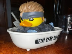 TUBBZ First Edition: Metal Gear Solid – Solid Snake Cosplaying Rubber Duck Vinyl