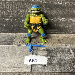 1991 Leonardo Talkin’ Leo Teenage Mutant Ninja Turtles TMNT Playmate Vintage
