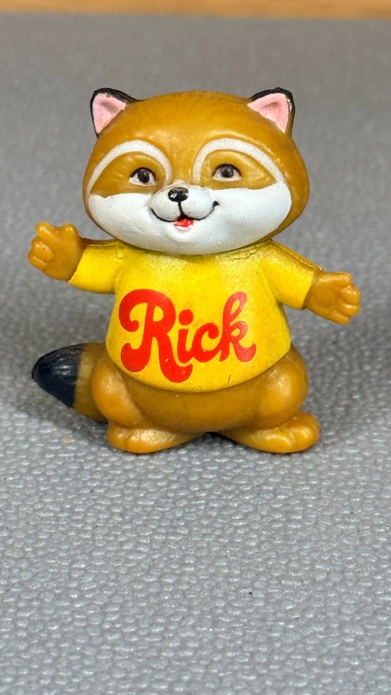Vintage 1980 Shirt Tales Rick Raccoon LJN 2in PVC Figure Made in Macao