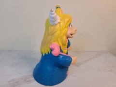 Vintage Eureka’s Castle Rubber Hand Puppet Pizza Hut 90s 80s Cartoon Figure