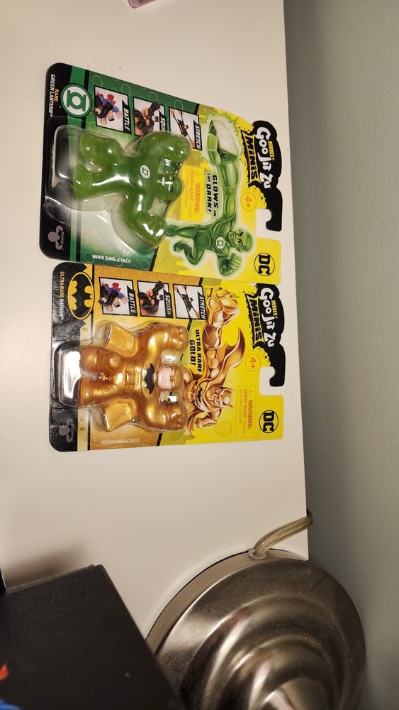 Ultra Rare Gold Batman & Rare Glow in The Dark Green Lantern Heroes Goo Jit Zu