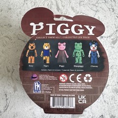 PIGGY – Dinopiggy Action Figure 3.5″ Series 1 [Includes DLC Code] Game