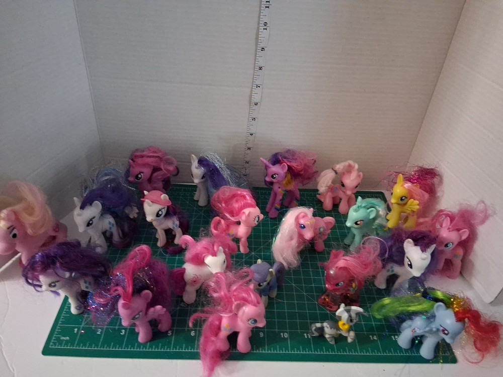 Hasbro My Little Pony Lot Made In China Various Sizes And Years (21 Ponies)