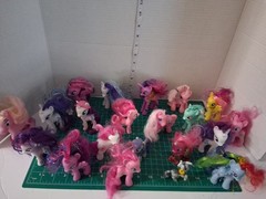 Hasbro My Little Pony Lot Made In China Various Sizes And Years (21 Ponies)