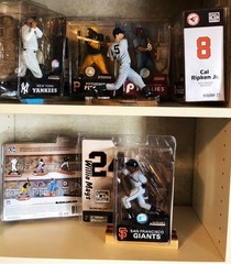 McFarlane Toys. Cooperstown Collection Series 2. Willie Mays S.F. Giants. 2005.