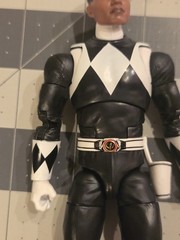 Mighty Morphin Power Rangers Black Ranger Lightning Collection Remastered Hasbro