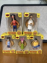Bob’s Burgers Set of 4″ Figures: Linda, Bob, Tina, Louise & Gene.
