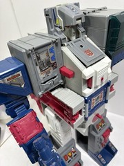 Vintage 1987 Transformers G1 Fortress Maximus Robot Headmaster