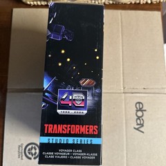 Transformers Studio Series 7 Inch Action Figure Voyager Class Skywarp