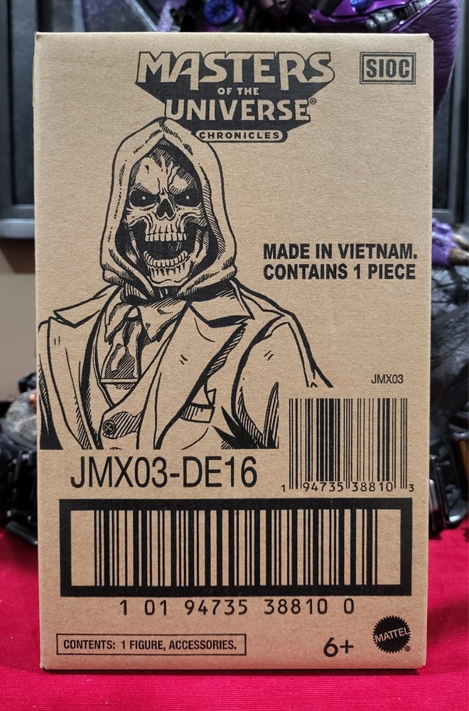 Exclusive Masters of the Universe Chronicles Dream Date Skeletor Action Figure