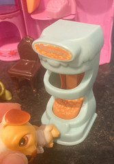 Littlest Pet Shop Doggie Diner playset Jack Russell puppy dog #40 turtle #8 accs