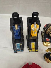 Bandai Mighty Morphin Power Rangers Thunder Megazord Vintage 1994 incomplete