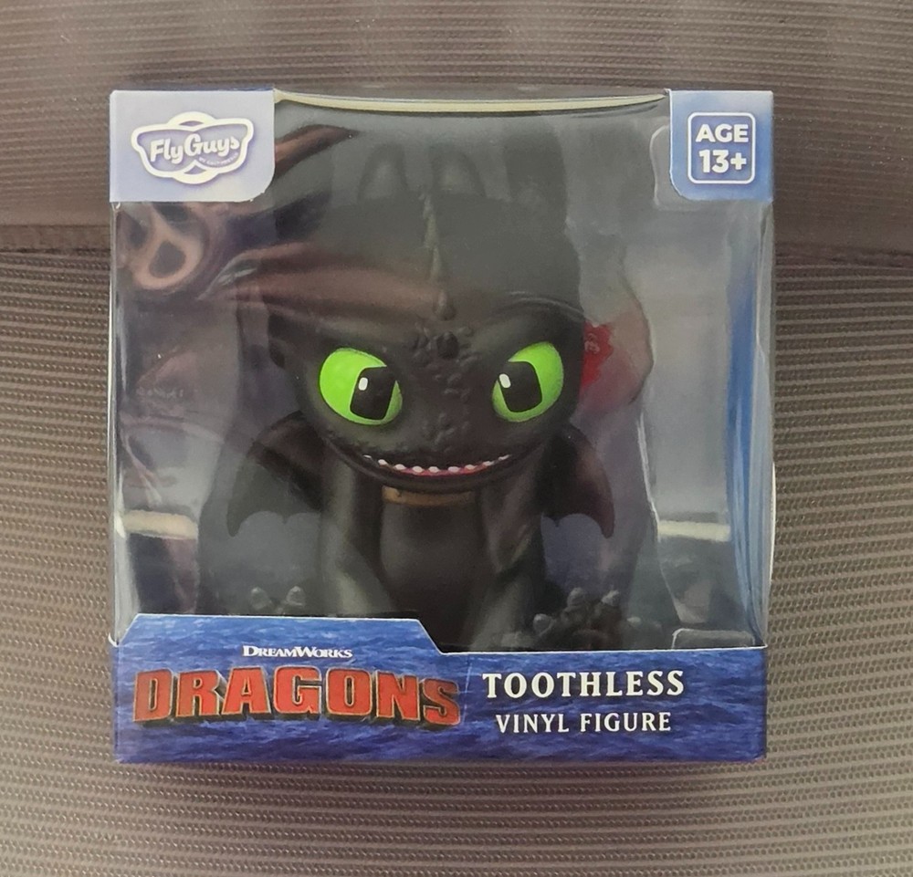 NEW***Culturefly DreamWorks Dragons Toothless Flying Collectible Vinyl Figure