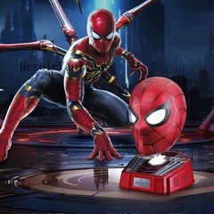 Iron Spider 1:1 Cosplay Electric Touch Blink Helmet ABS Luminous Collection Gift