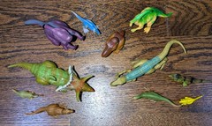 Lot of 11 Dinosaurs Figures Toys Many Jurassic Park & World Dinosaur Triceratops