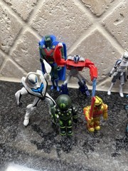 Lot of 15+ Random Action Figures Figurines Toys Mixed Lot Loose Collectible