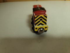 Thomas Wooden Railway Battery Powered Salty Train Works! VG Condition