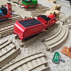 HIT TOYS Thomas The Train Trackmaster 2006 Mixed Track And Train Lot