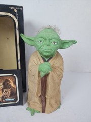 1980 Kenner Star Wars The Empire Strikes Back Yoda Hand Puppet with Box
