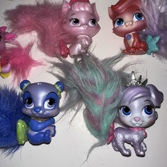 LOT of 11 Disney Princess Palace Pets Furry Tail Glitzy Glitter