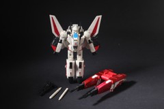 Takara Tomy Transformers Cybertron Con 2013 Henkei Jetfire Figure US SHIP