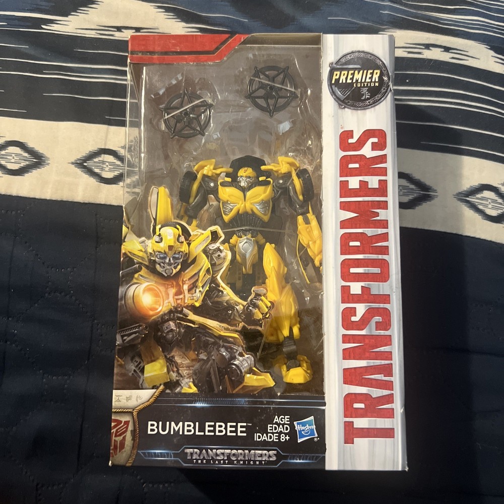 NEW Transformers The Last Knight Bumblebee Premier Edition Deluxe Class Damaged