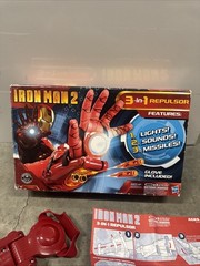 2010 Iron Man 3 in 1 Repulsor Lights Sounds & Missiles Hasbro No Glove