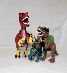 Dinosaur Plastic Figures Realistic 3 toy lot T-Rex Stagosaurus Spinosaurus