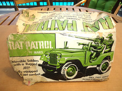 RARE 1967 Rat Patrol Jeep Desert Army Vehicle + Figures + Box + Accessories Marx