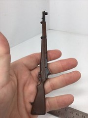 1/6 21ST CENTURY WW2 US ARMY M1 GARAND PLASTIC RIFLE ULTIMATE SOLDER HASBRO