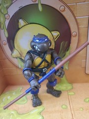 Teenage Mutant Ninja Turtles 1988 Remastered Donatello 100% TMNT Playmates Retro