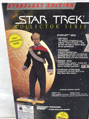Star Trek DS9 Lieutenant Commander Worf 9″ Action Figure Playmates 1995