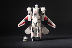 Takara Tomy Transformers Cybertron Con 2013 Henkei Jetfire Figure US SHIP