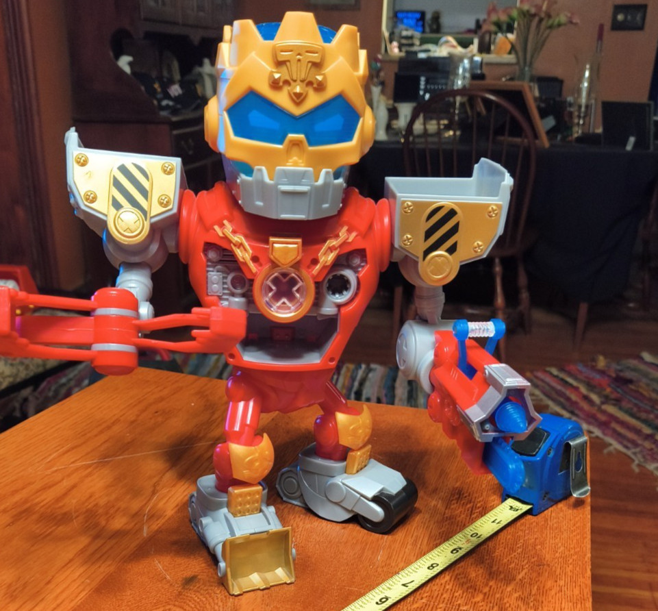 Treasure X Robots Gold Mega Treasure Bot Electronic Figure Moose Toys Working