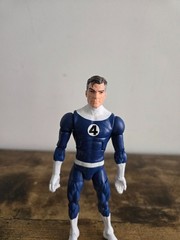 Hasbro Marvel Legends Fantastic Four Retro Mr. Fantastic 6 Inch Action Figure