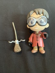 Harry Potter – Quidditch – Funko Vinyl Mystery Minis – Out Of Box – With Broom