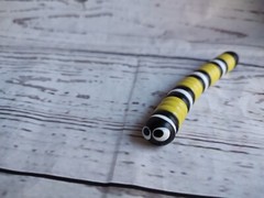 SLITHER iO SERIES 1 MYSTERY FIGURE SINGLE LOOSE #BLACK/WHITE/YELLOW