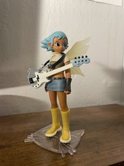 POP MART x Peach Riot Punk Fairy Series: Frankie- Rainstorm