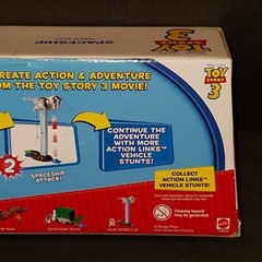 2009 Toy Story 3 Action Links Spaceship Vehicle Stunt w/ Buzz Lightyear Figure